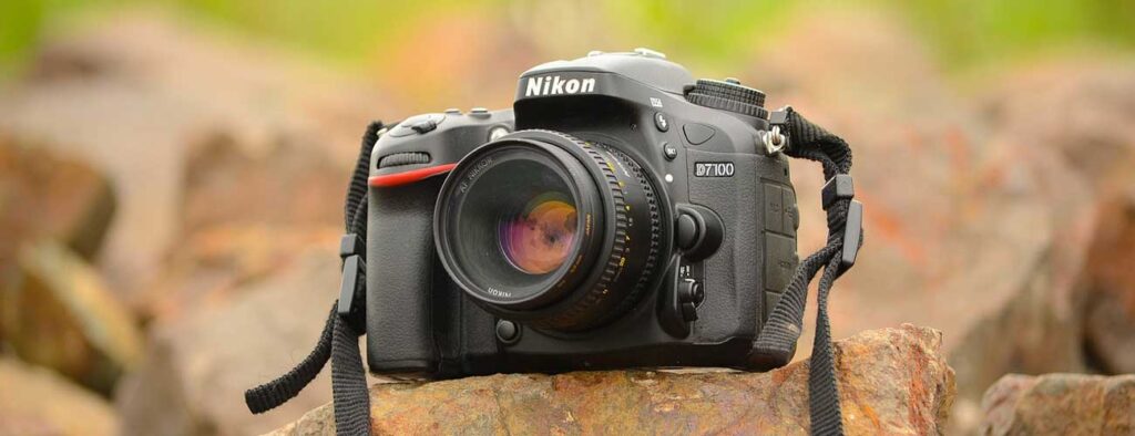 DSLR camera for videography